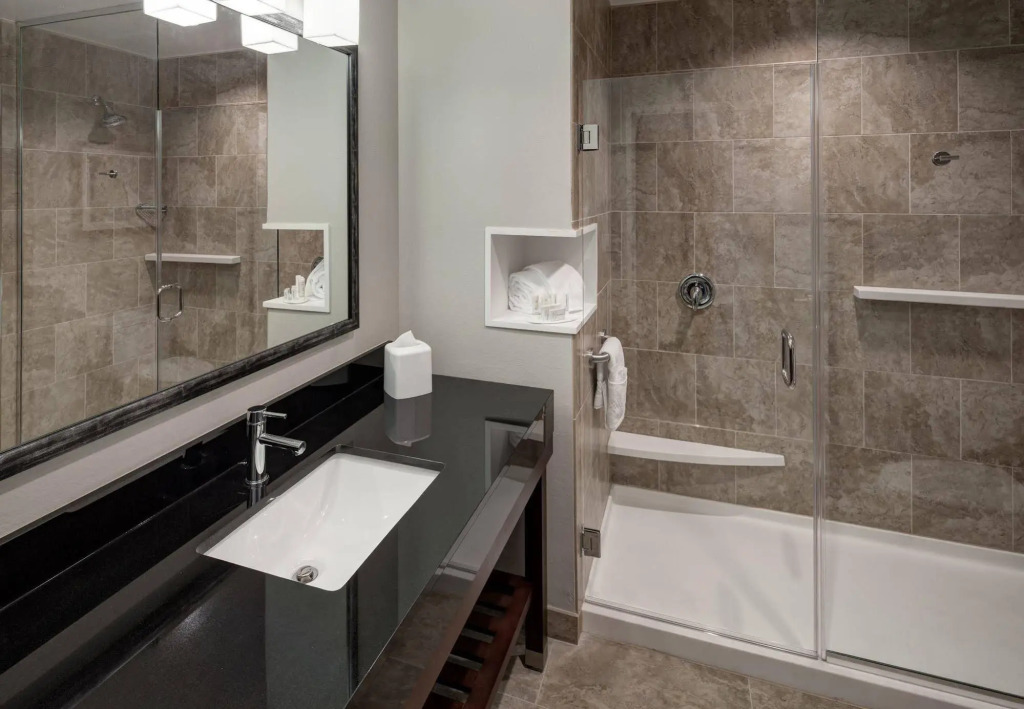 Courtyard by Marriott Dallas Plano/Richardson