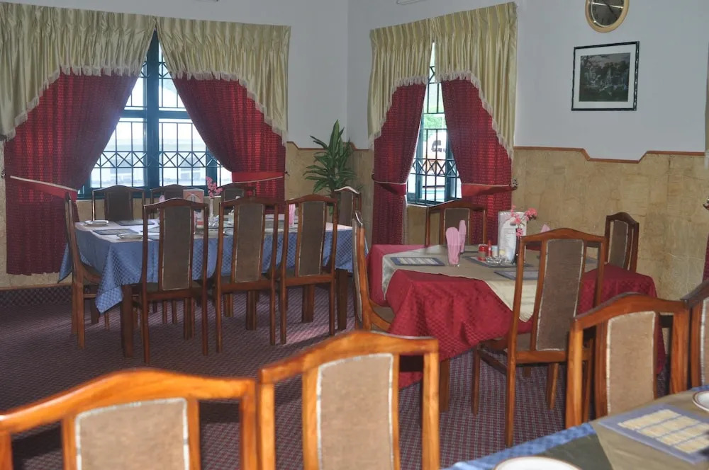 Royal Hotel Naran