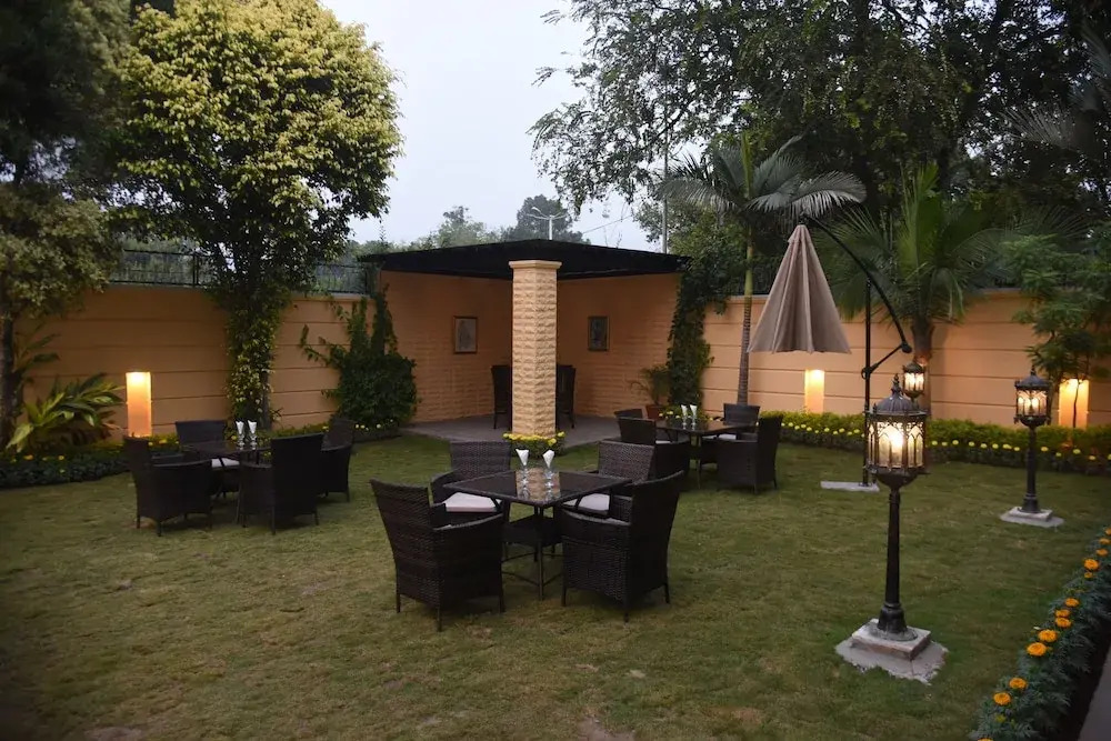 Margalla Hill Residencia