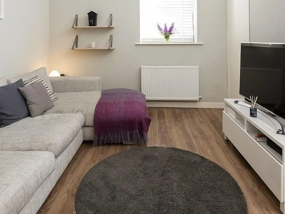 The Lane Apartment