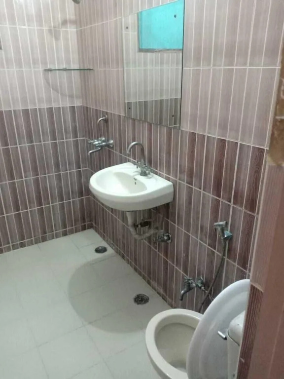 Hotel Golden Nest