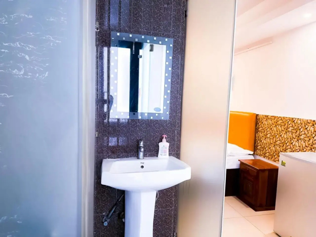 FabHotel Blueberry Hauz Khas