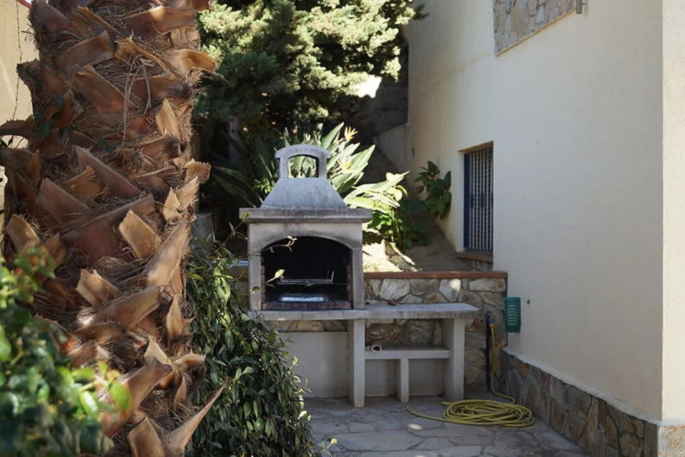 Villa - 5 Bedrooms with Pool, WiFi and Sea views - 107942