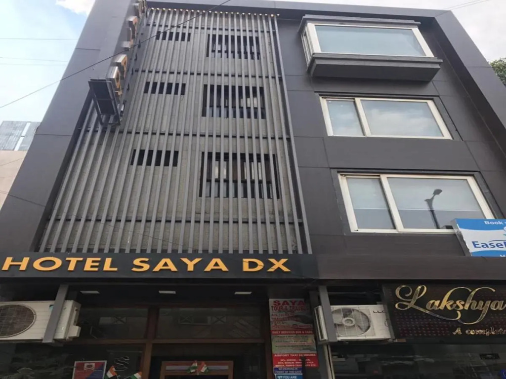 Hotel Shivans Near New Delhi Railway Station