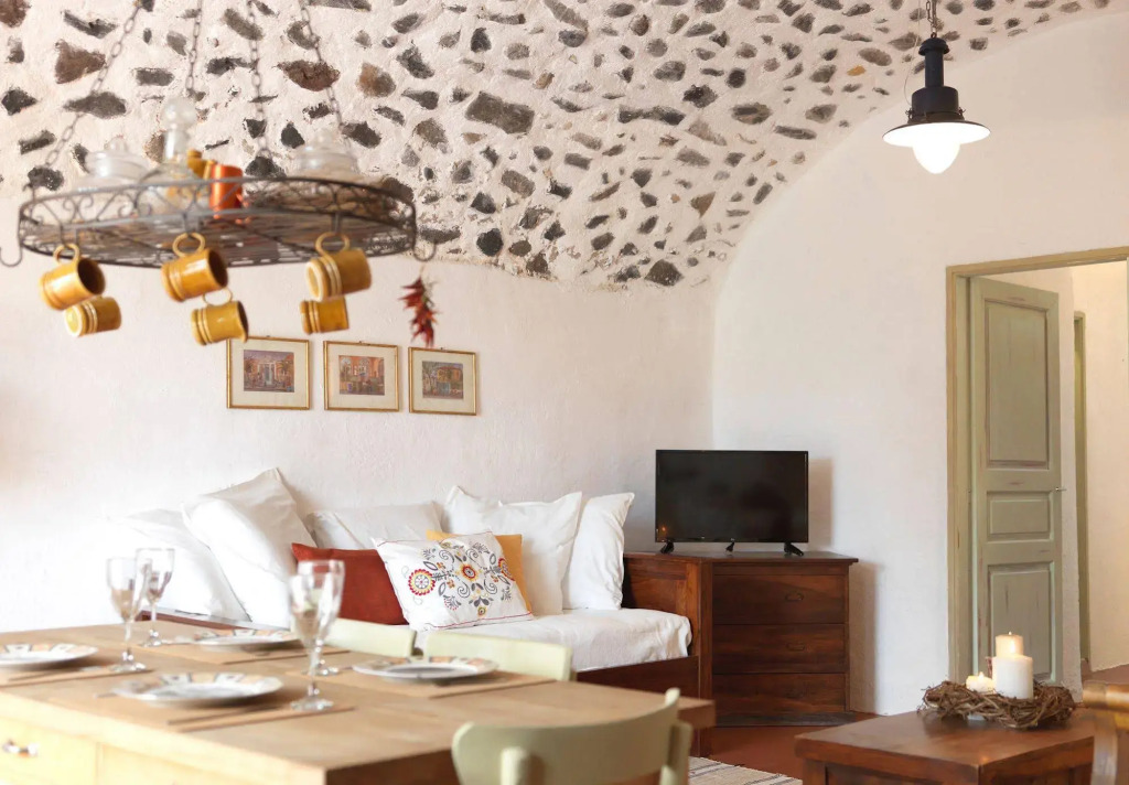 AFOURA HOUSES by K&K