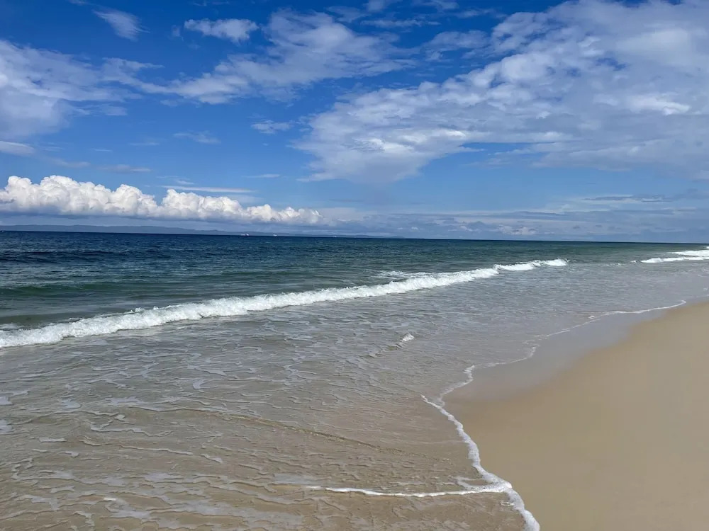 Little Ray on Sunshine. Hamptons style beachhouse