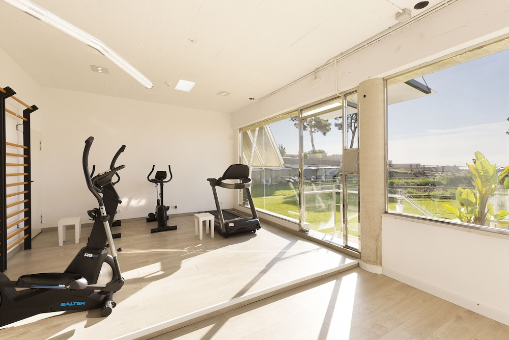 Santa Romana Apartments & Suites