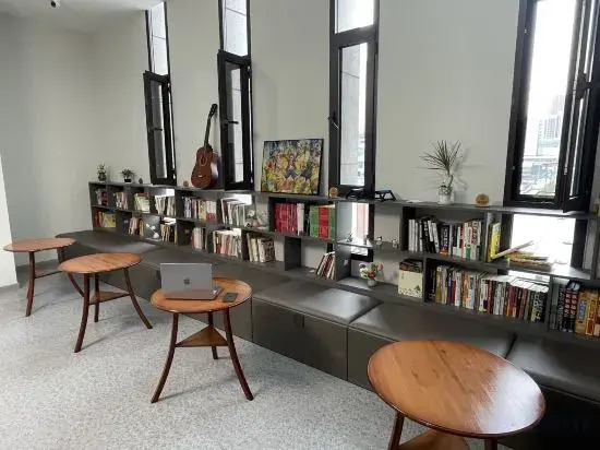 Taiyuan Qiluo Youth Hostel (Wuyi Square)