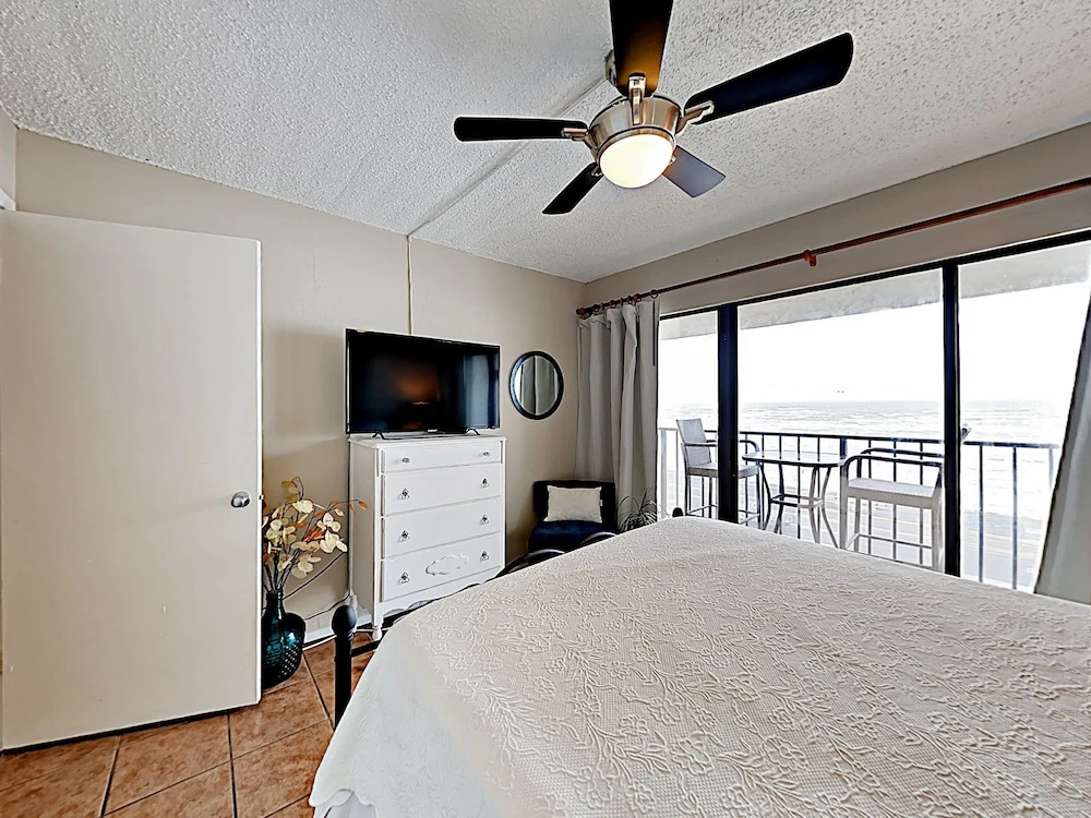 7310 Galveston - 2 Br Condo