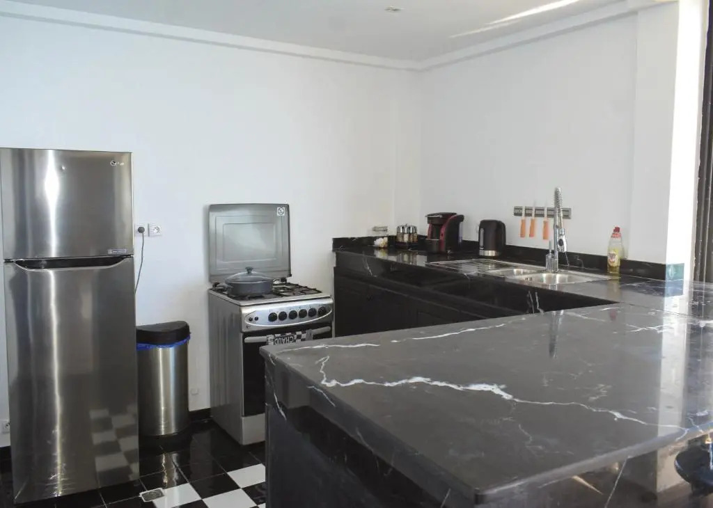 Bouad Seafront Apartments & Rooms