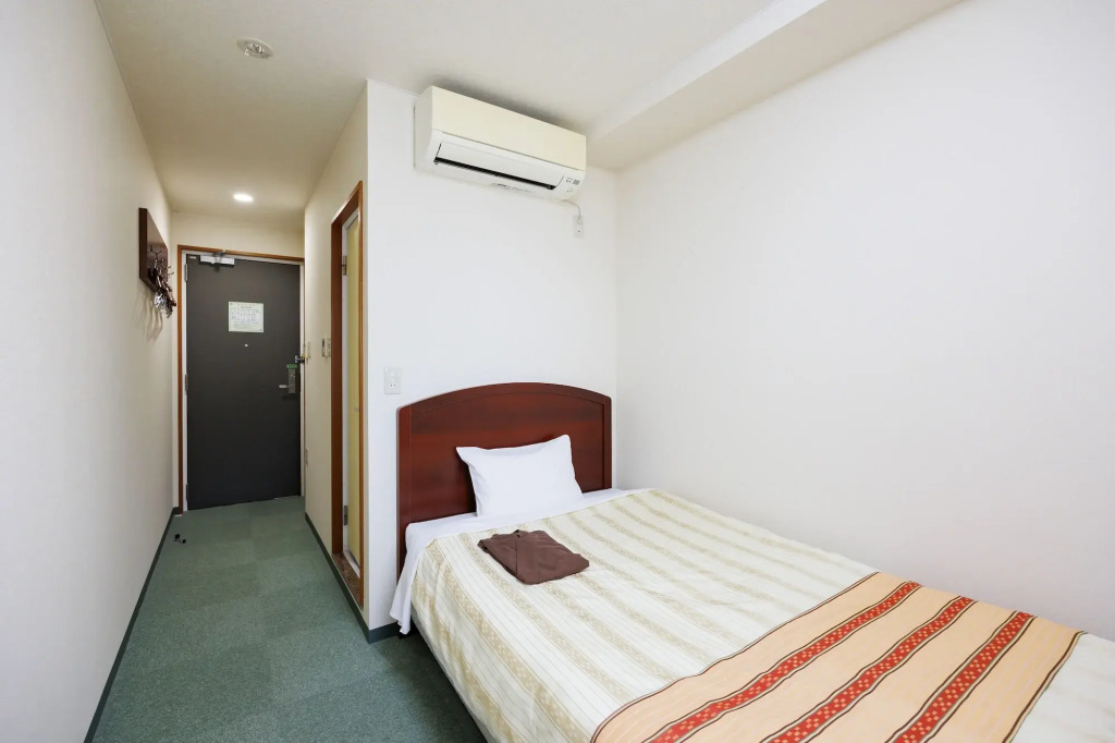 Hotel Peace Island Miyakojima Shiyakusho Tori