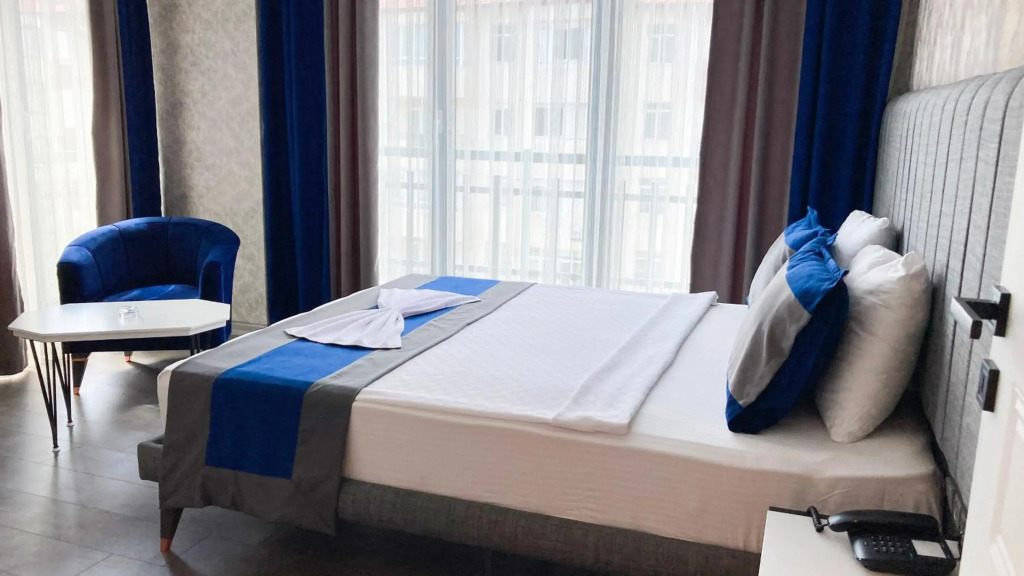 NENESSAHOTEL