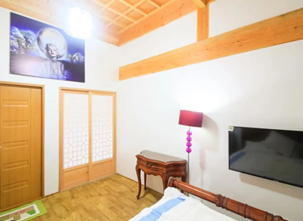 Suncheon Moonlight Love Hanok Pension