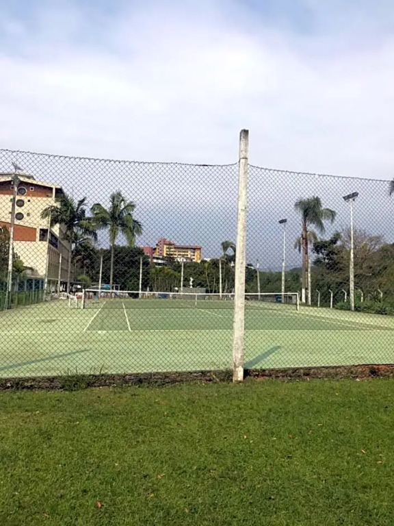 Flat Cavalinho Branco - Ap 136