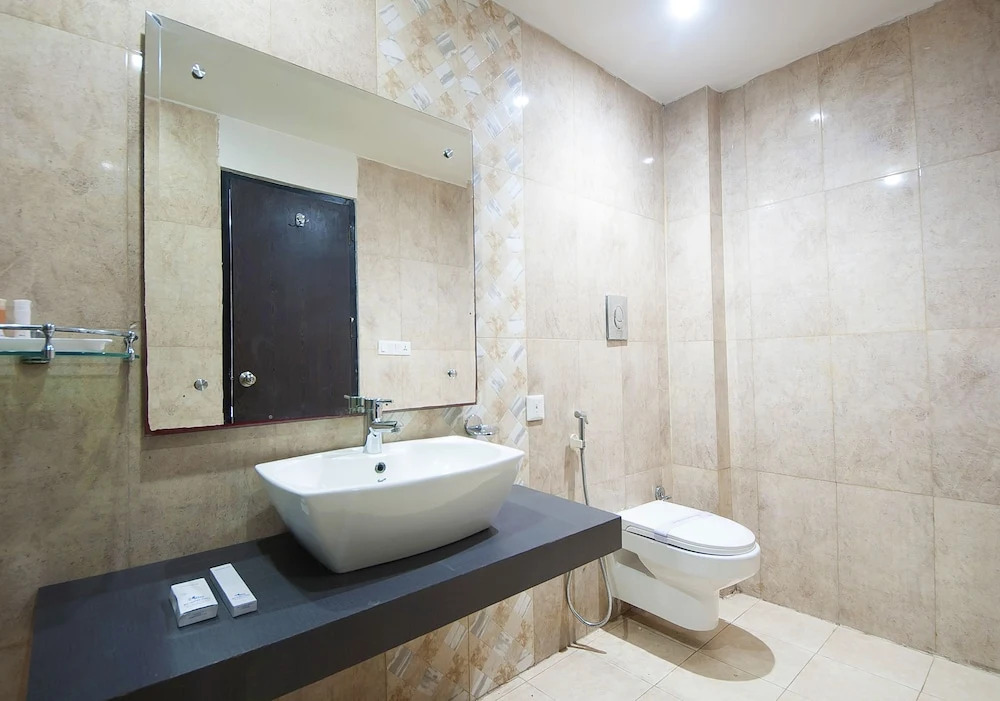 Hotel Asko International