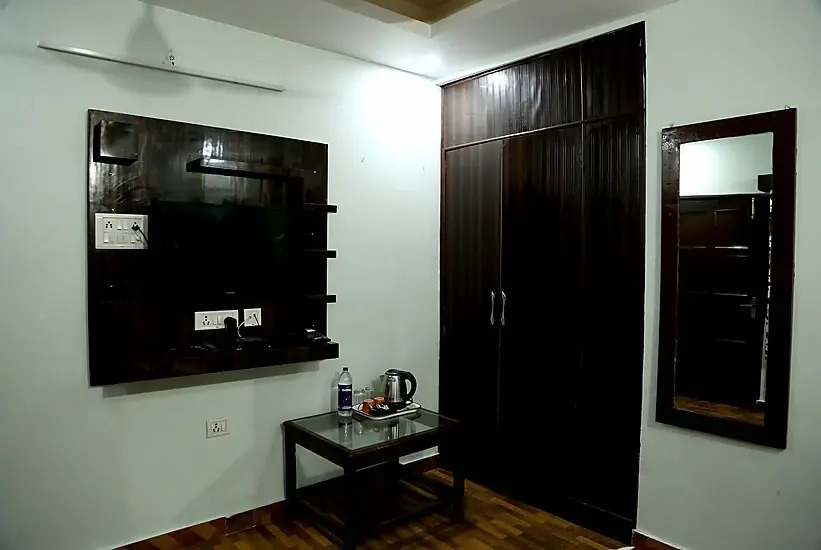 Prince Lakeview Mussoorie