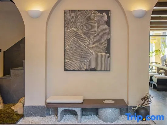 Xunyou · Hidden Luxury Homestay (Dongjianghu Scenic Area Store)