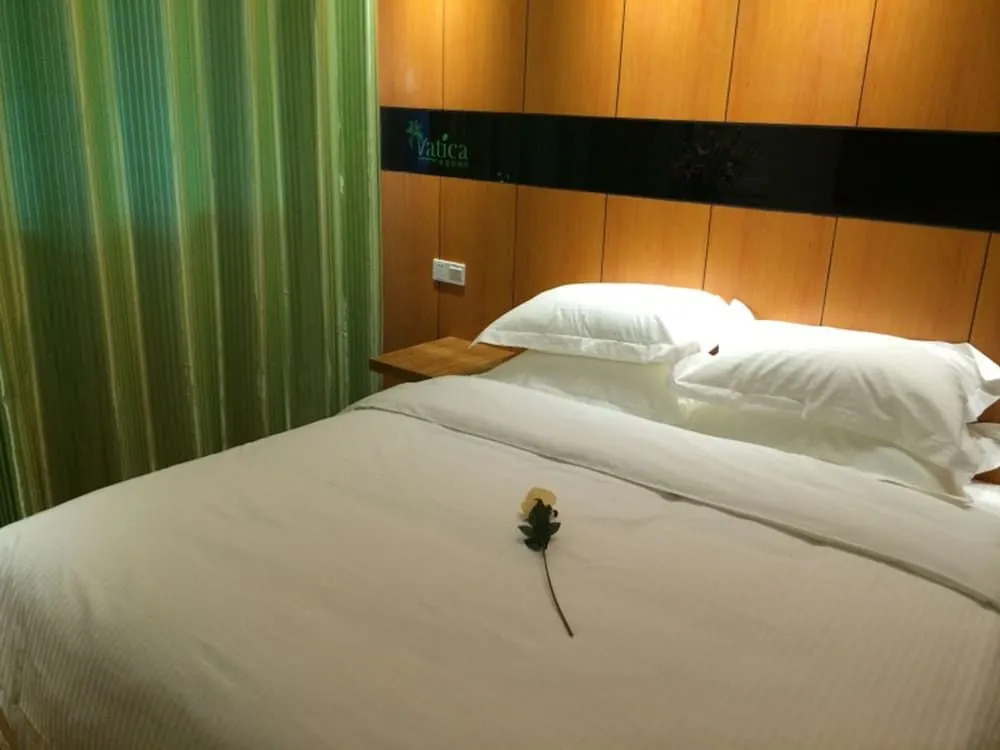Vatica TaiZhou JiangYan Bus Terminal Station East NanHuan Road Hotel