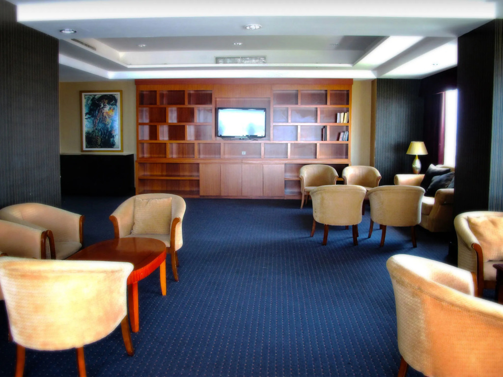 Sintesa Peninsula Hotel Manado