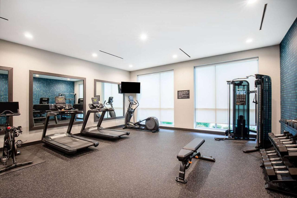 La Quinta Inn & Suites by Wyndham Chattanooga Downtown/South