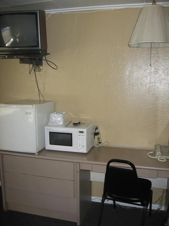 Trail Motel