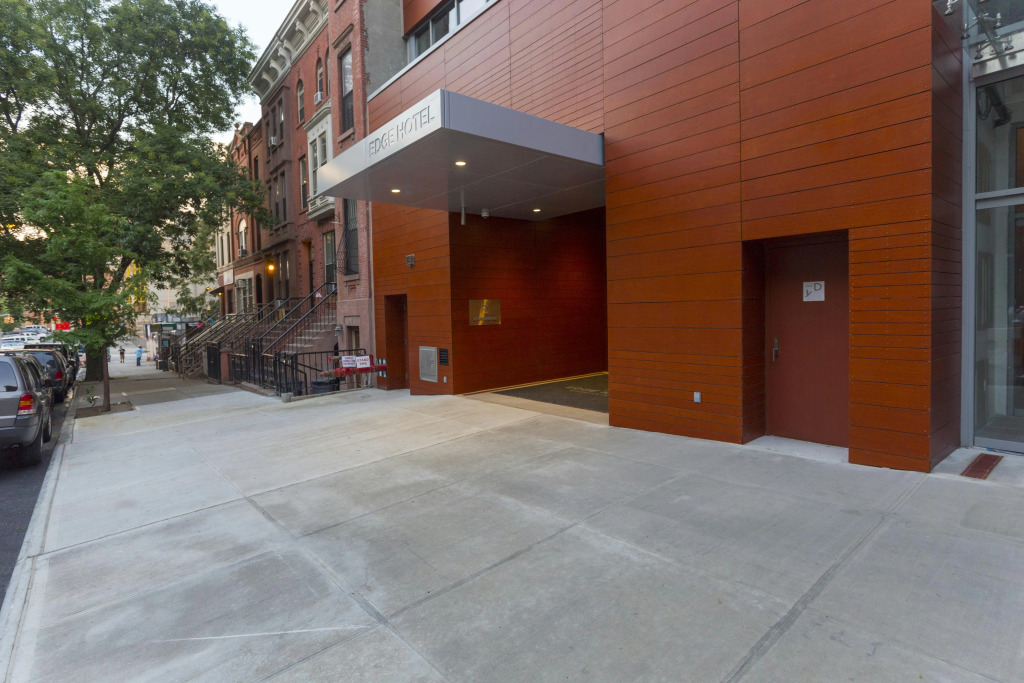 Edge Hotel Washington Heights