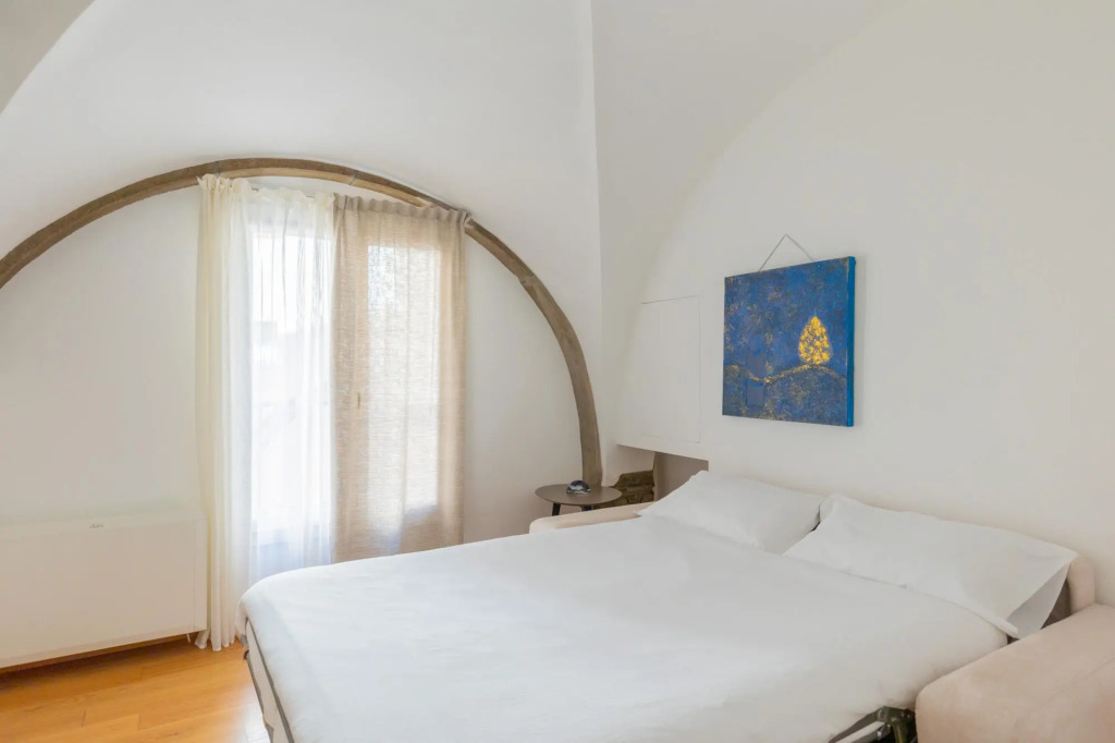 Santo Stefano 13 - Quadrilocale elegante