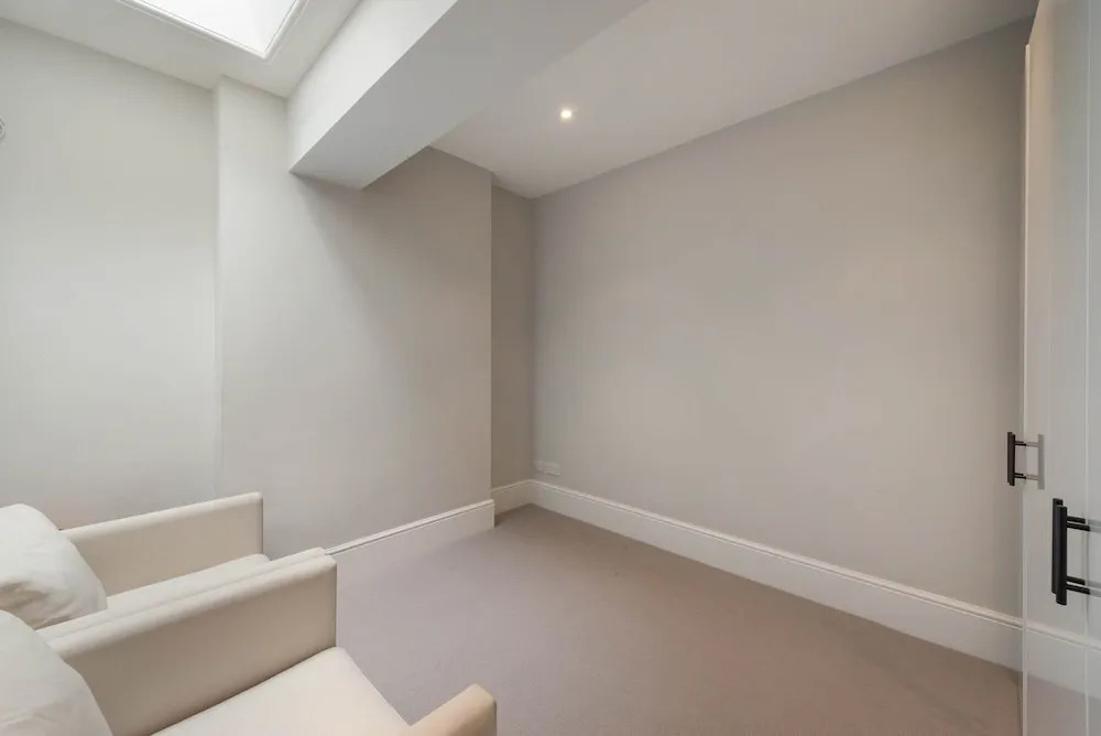 Cadogan Square - 3 bed