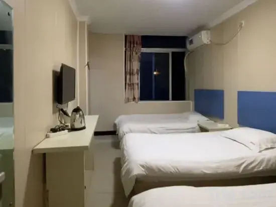 Shanghai Nicheng Oriental Hotel