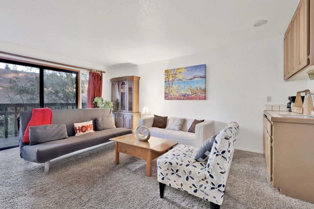 2175-bear View Condo 2 Bedroom Home by Redawning