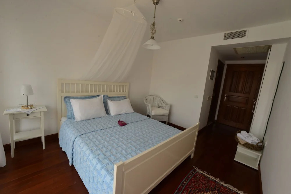 Reyhan Hotel