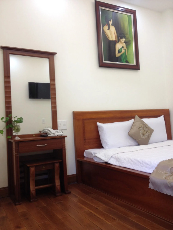 Au Lac Hotel