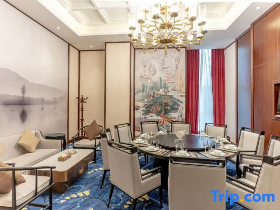 Tongzi County Fenghuangshan Hotel