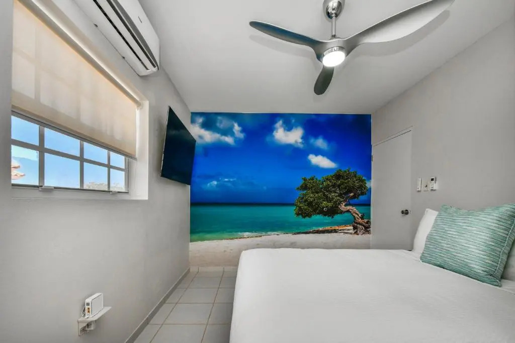 NEW Listing Stunning Island Getaway With Pool!