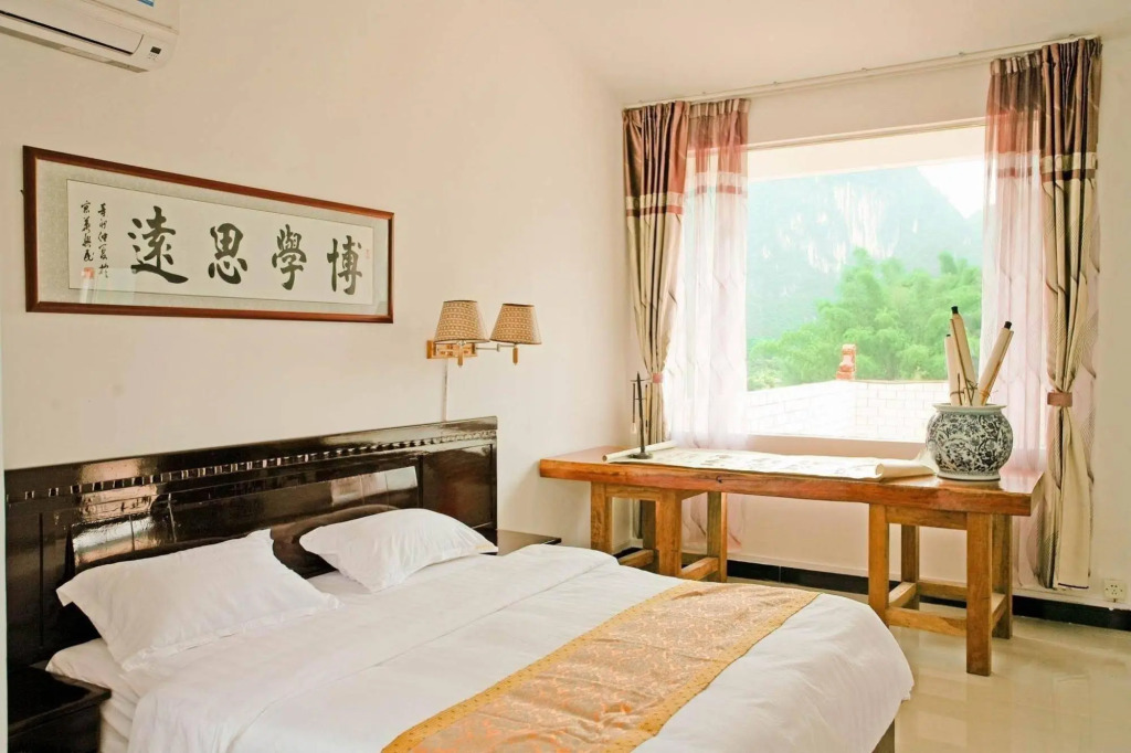Yangshuo Old Banyan Hotel