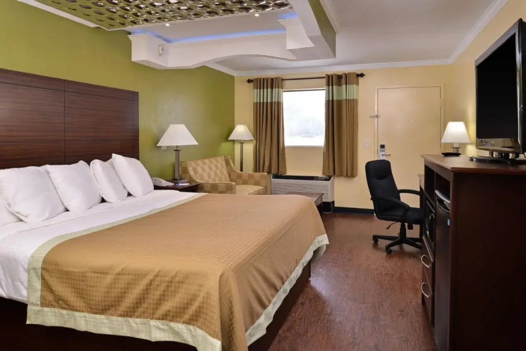 Western Inn Suites