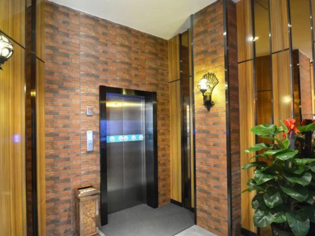Qingluan Holiday Hotel