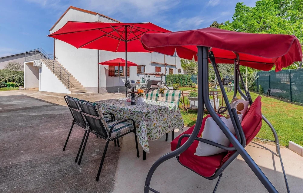 Amazing Apartment in Fazana With Wifi and 1 Bedrooms