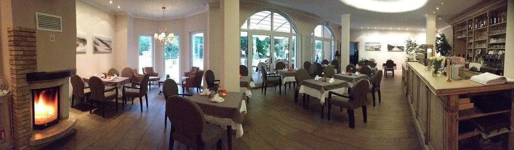 Hotel Karls Burg