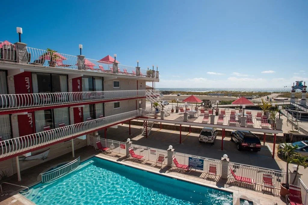Matador Oceanfront Resort