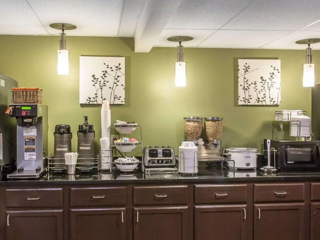 Studio 6 Suites - Knoxville, TN - Downtown