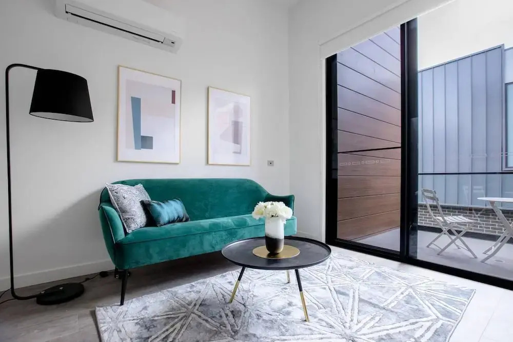 Taste of Art! Stunning Townhouse Stay@moonee Ponds