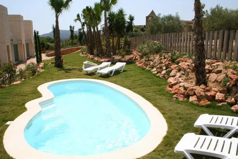 L Escala Resort