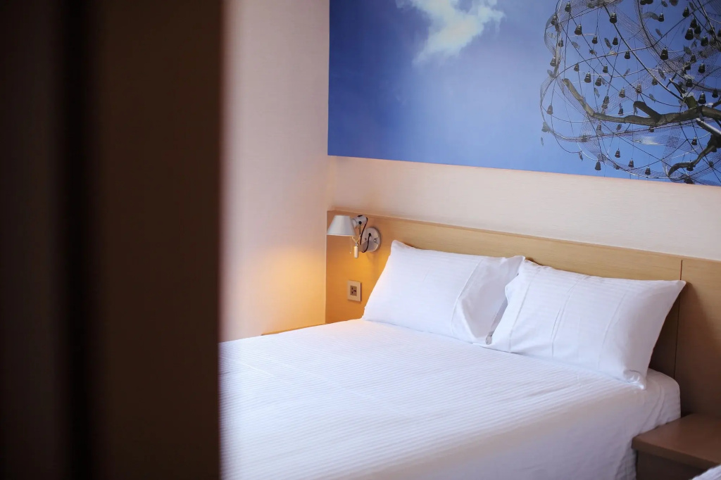 Mellow Fields Hotel