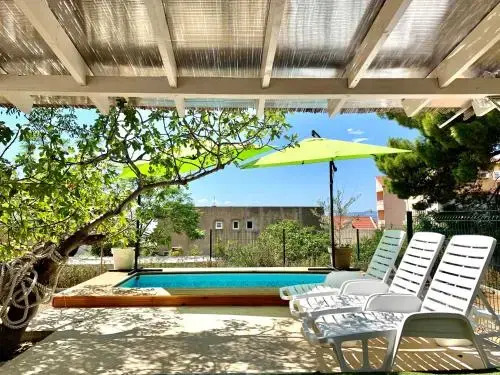 Summer Apartment 2