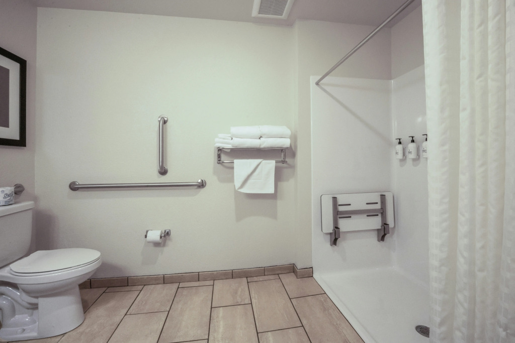 Cobblestone Inn & Suites - Boise City
