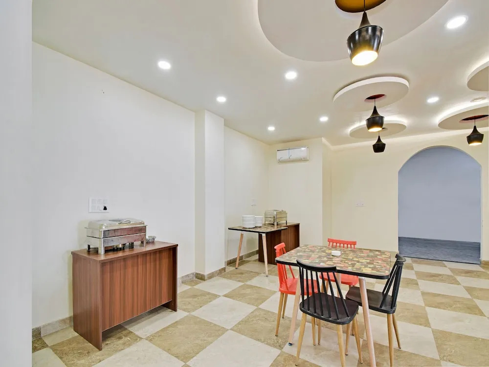 OYO Flagship 439 Krishna Living