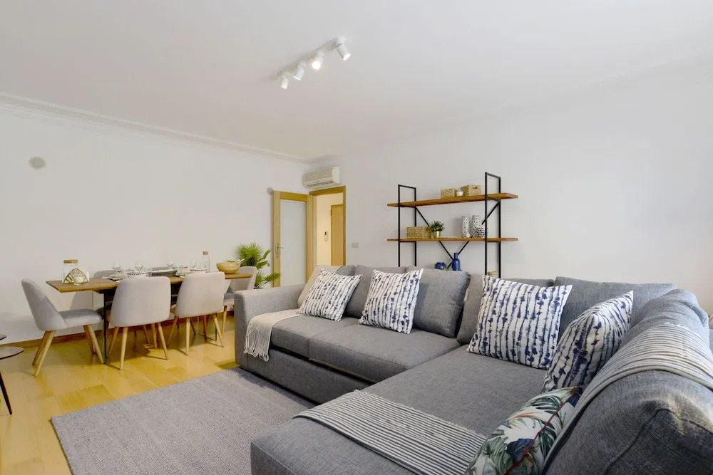 Gorgeous Beach Flat