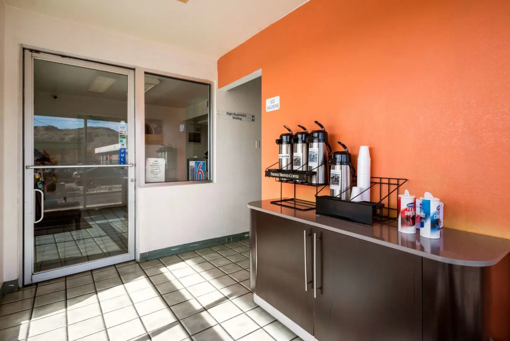 Motel 6 Wendover