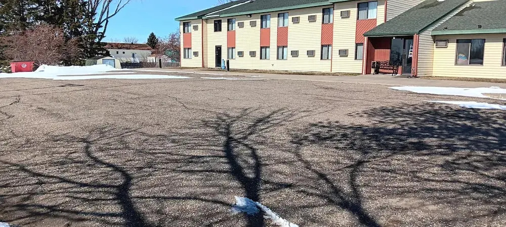 Scotwood Motel By OYO Washburn Nd